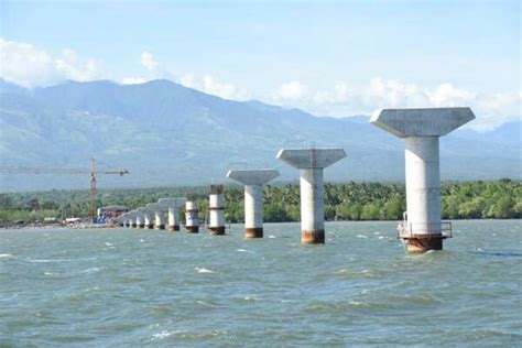 Longest Sea Crossing Bridge in Northern Mindanao Takes Shape .